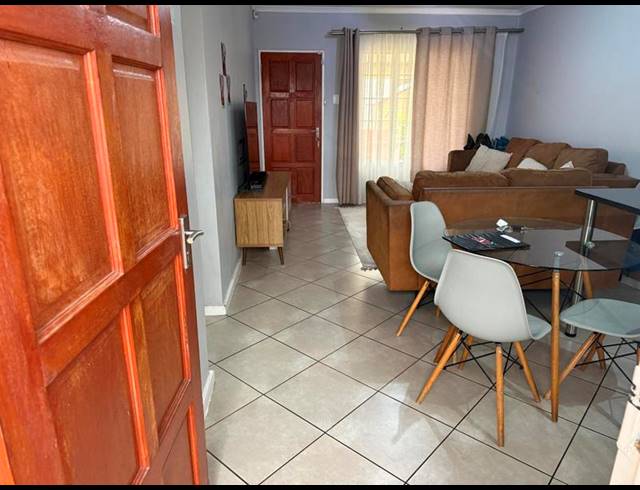 2 BEDROOM TOWNHOUSE FOR SALE IN THE REEDS
